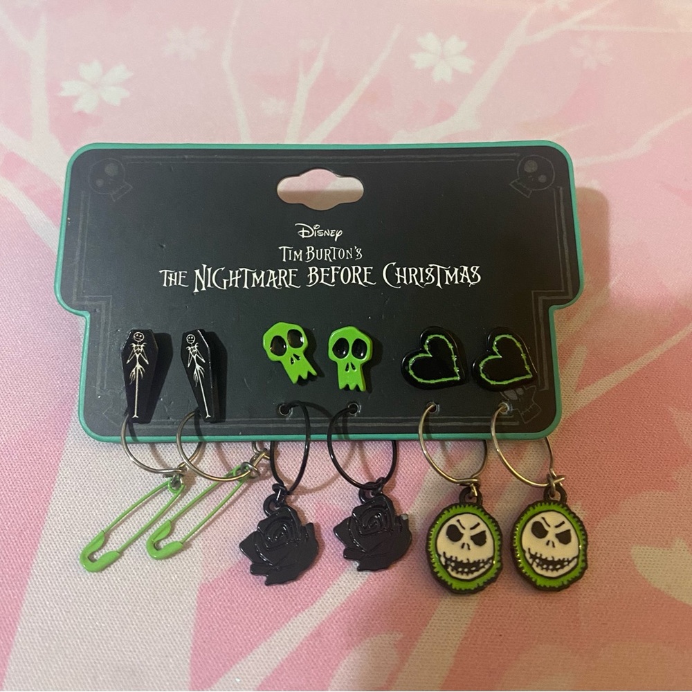 Hot Topic Earrings